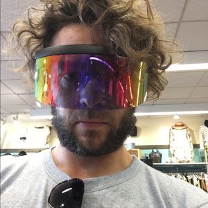 Meet your Posher, Philip